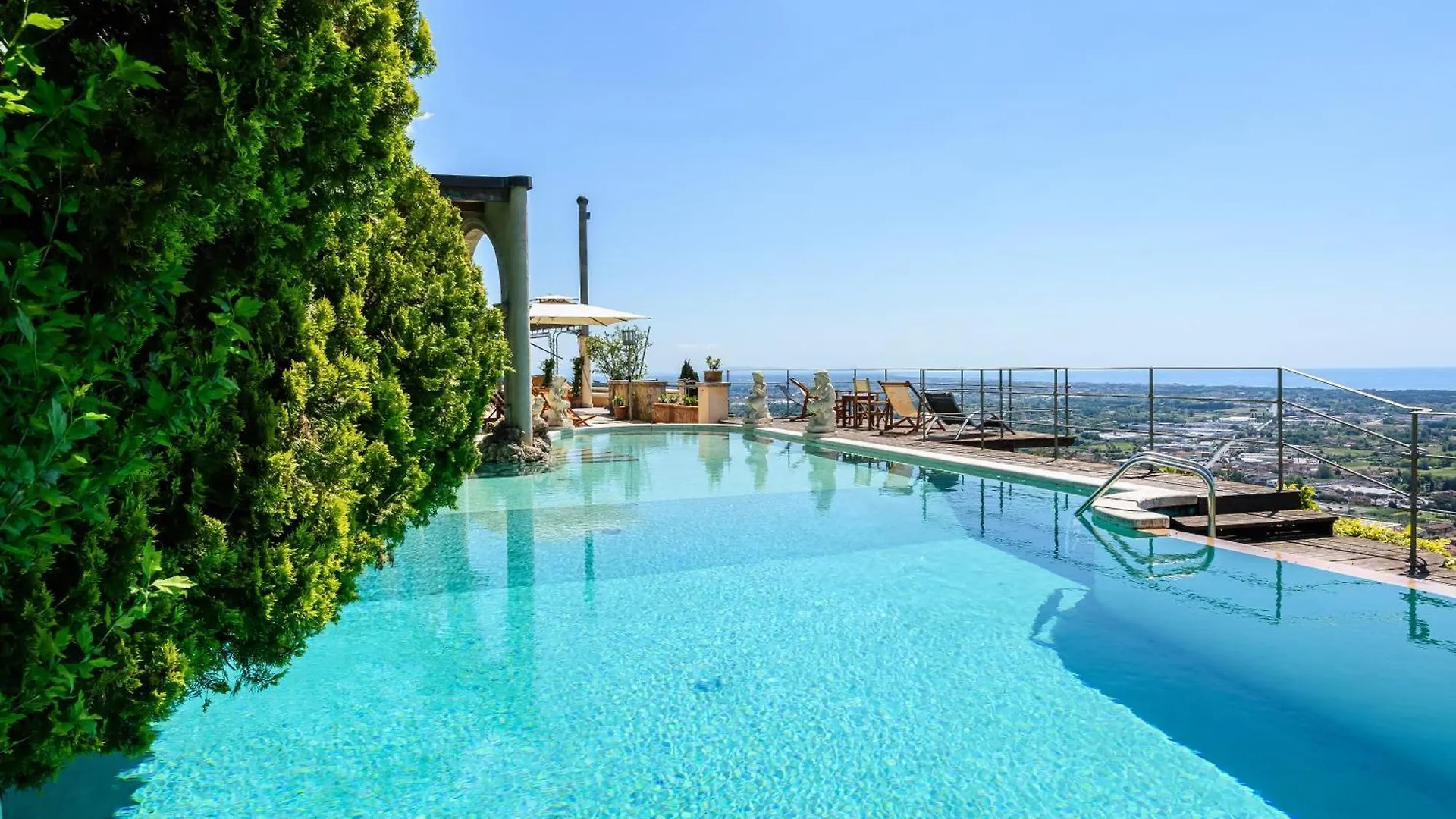 Luxury Villa Whit Amazing Sea Wiew Pool Pietrasanta