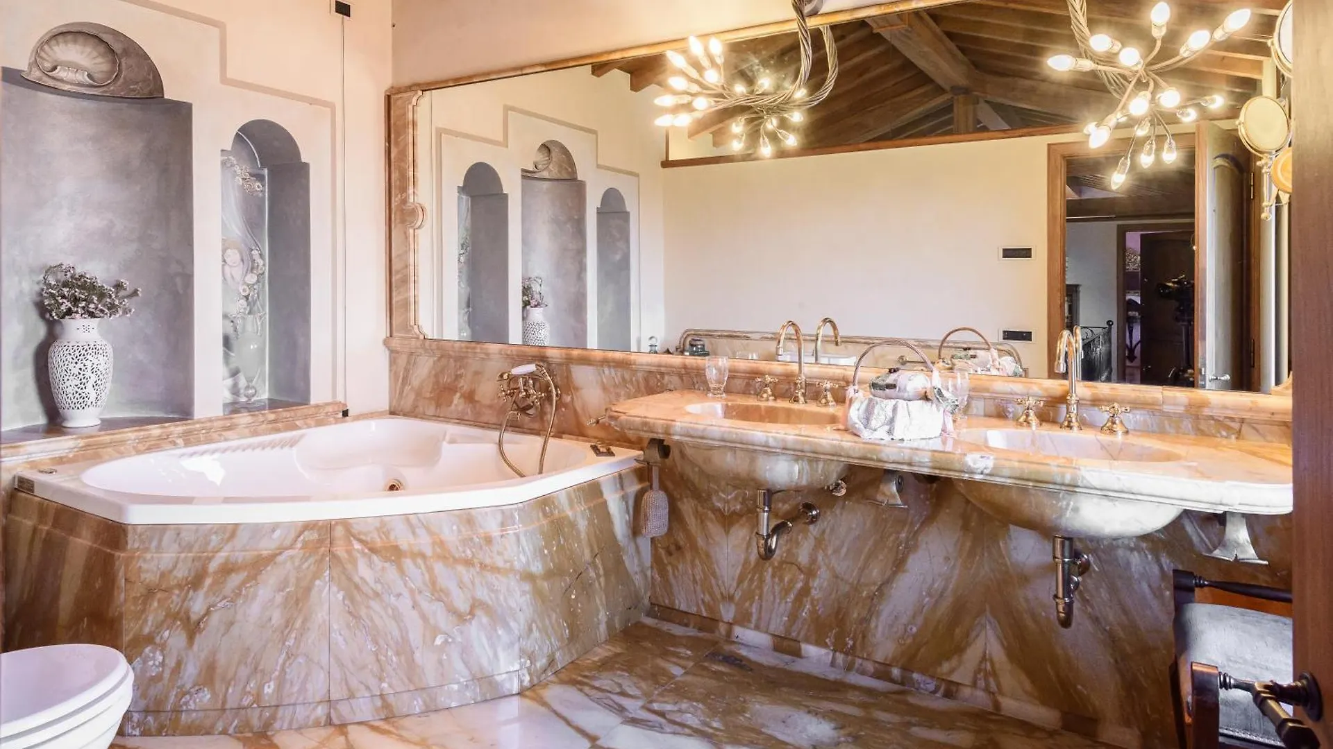Luxury Villa Whit Amazing Sea Wiew Pool Pietrasanta