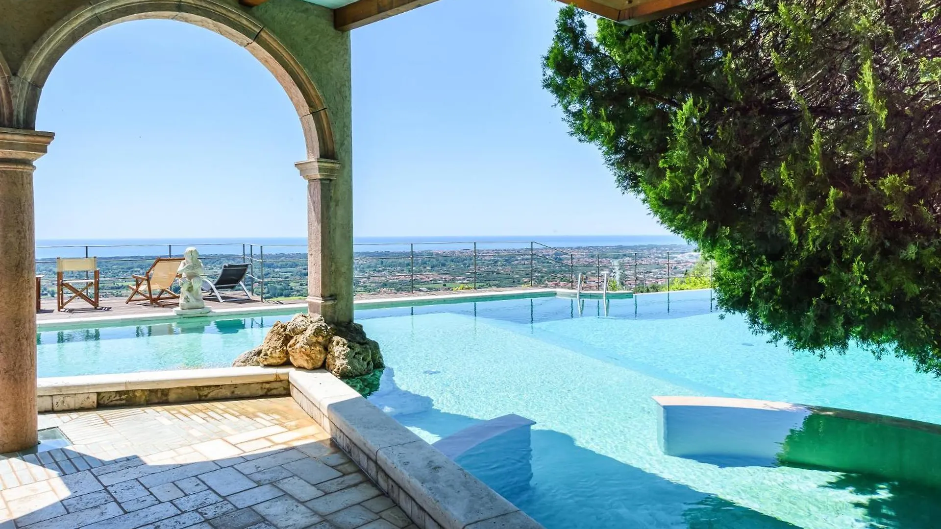 Luxury Villa Whit Amazing Sea Wiew Pool Pietrasanta